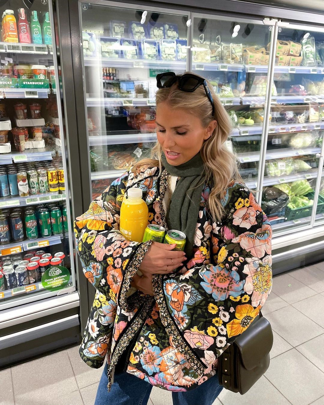 Weichgepolsterte Blumenjacke Damen - IdealeKleiden