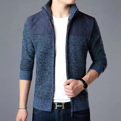Gilet pull élégant homme moderne