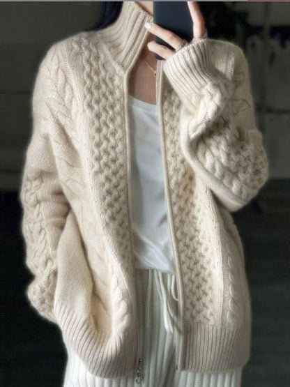 Cardigan élégant en cachemire à col roulé