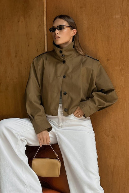 Veste femme élégante col plissé