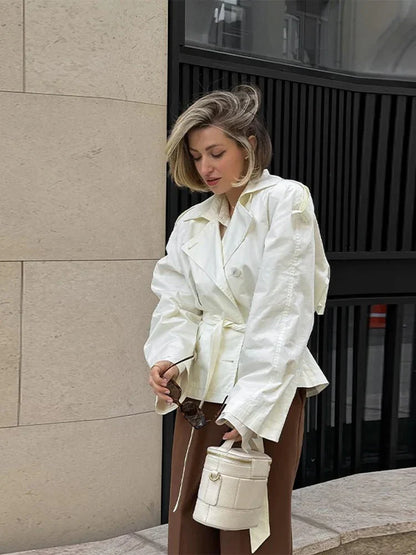 Élégant trench-coat femme col montant
