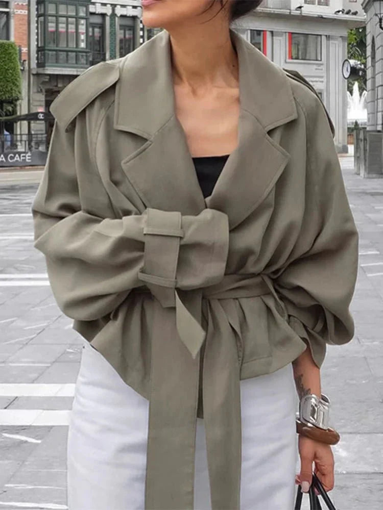 Manteau trench-coat surdimensionné avec ceinture