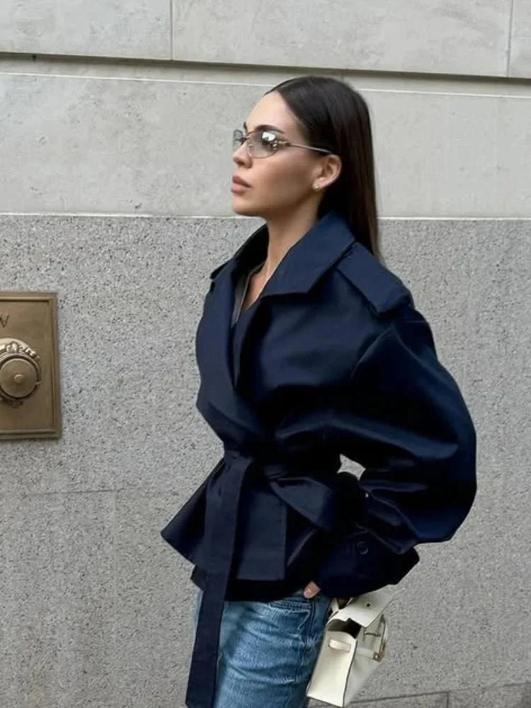 Manteau trench-coat surdimensionné avec ceinture
