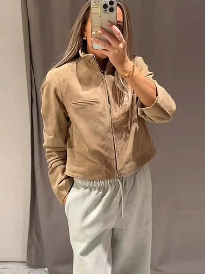 Blouson en cuir femme col montant coupe moderne