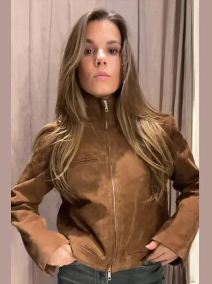 Blouson en cuir femme col montant coupe moderne