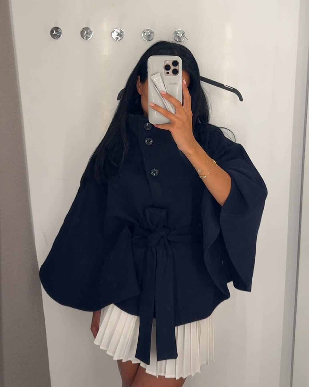 Gilet élégant pour femme avec ceinture