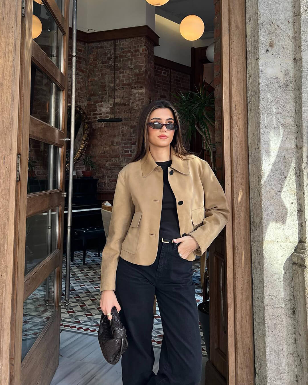 Veste blazer stylée en cuir suédé