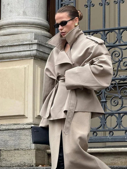 Trench-coat classique court pour femme