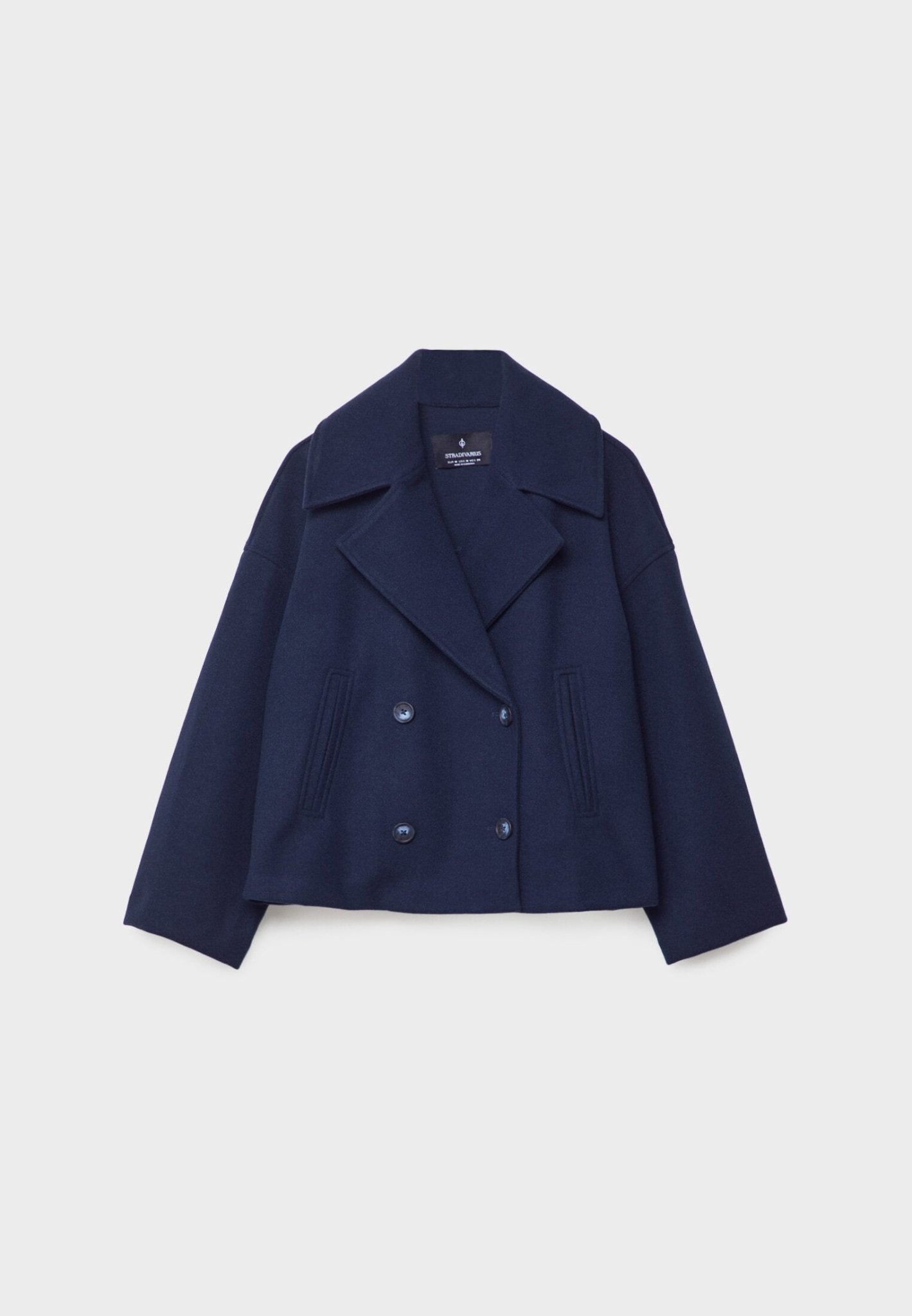 Veste femme à la mode avec boutons