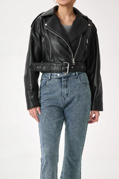 Blouson en cuir court style motard aspect vintage