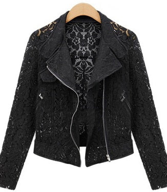 Veste en cuir élégante pour femme, design tendance