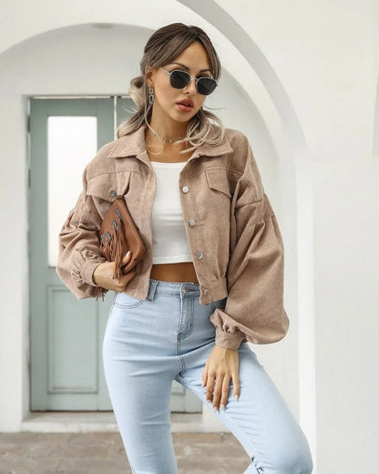 Veste courte en jean tendance pour femme