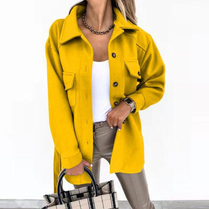 Veste femme élégante aspect laine moderne
