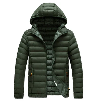 Doudoune légère femme capuche moderne