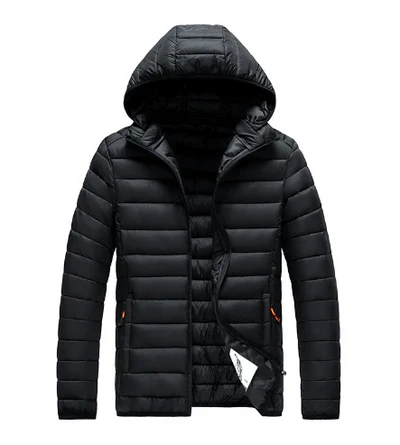 Doudoune légère femme capuche moderne