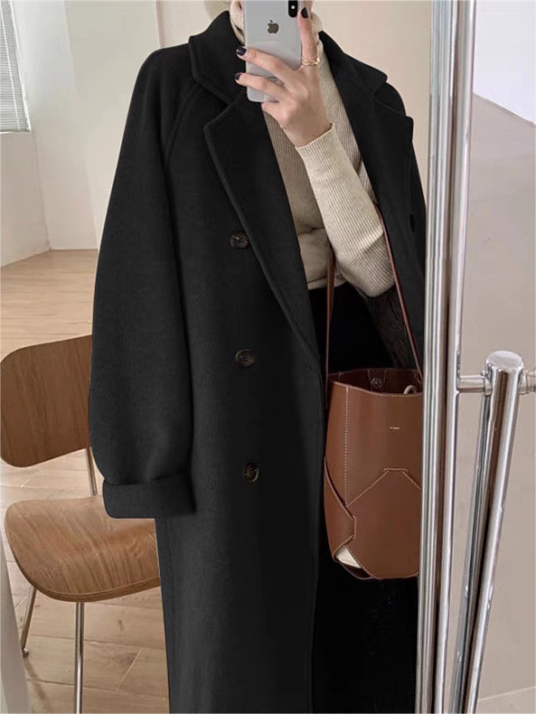 Veste longue moderne pour homme avec double boutonnage