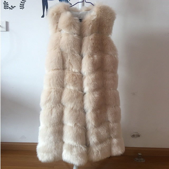 Manteau mystérieux Identité cachée