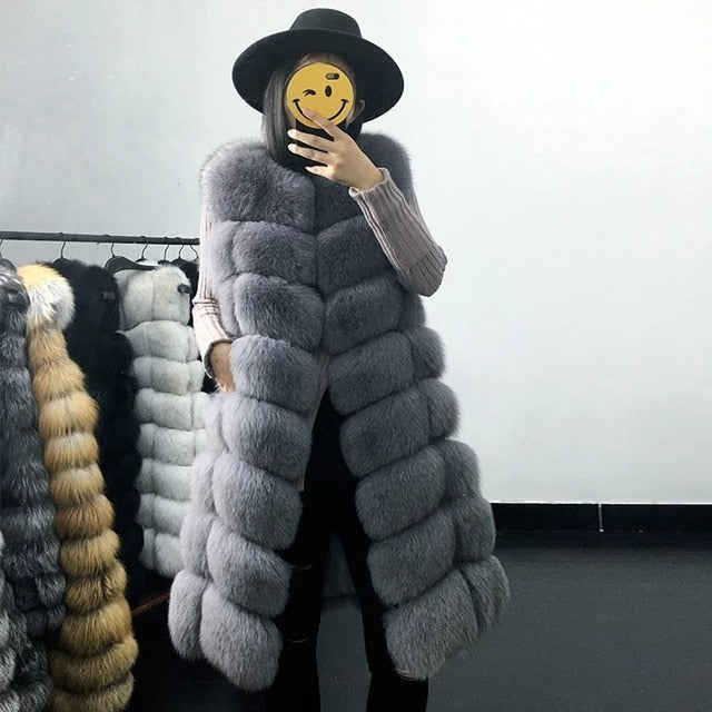 Manteau mystérieux Identité cachée