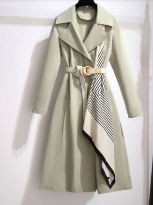 Trench-coat moderne favori femme