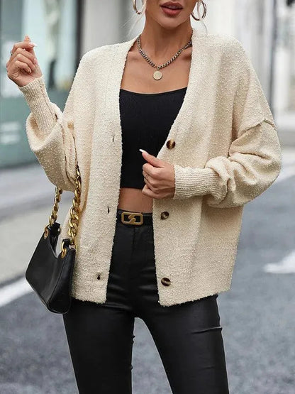 Cardigan femme en maille avec col boutonné