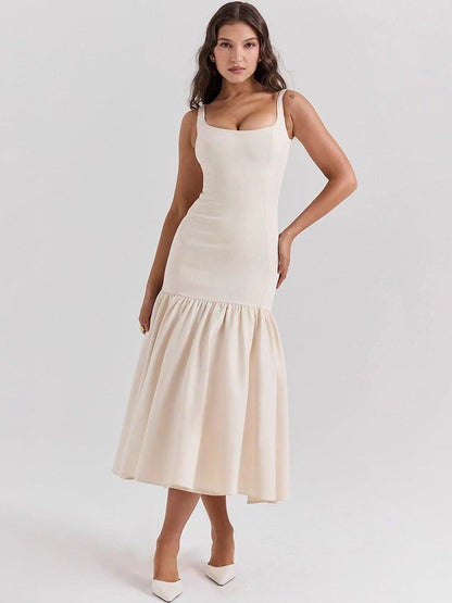 Elegantes Midi-Kleid mit Trägern und Volantrock - IdealeKleiden
