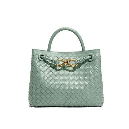 Panier tressé Élégant avec accents dorés