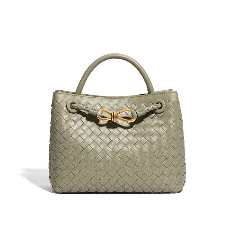 Panier tressé Élégant avec accents dorés