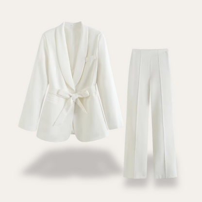 Ensemble tailleur femme élégant