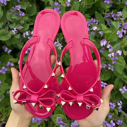 Tongs mode avec clous