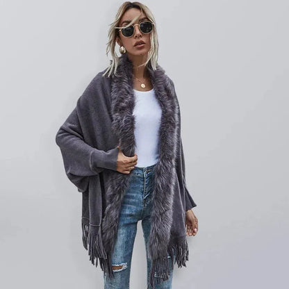 Élégant manteau en laine pour femme avec écharpe en fourrure