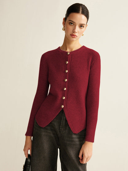 Pull femme boutonnage haut moderne