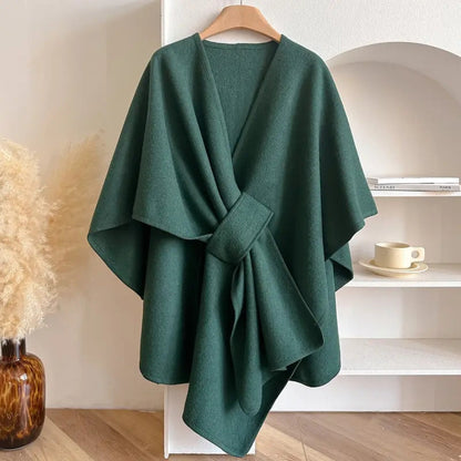 Poncho-cape imperméable pour femme