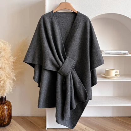 Poncho-cape imperméable pour femme