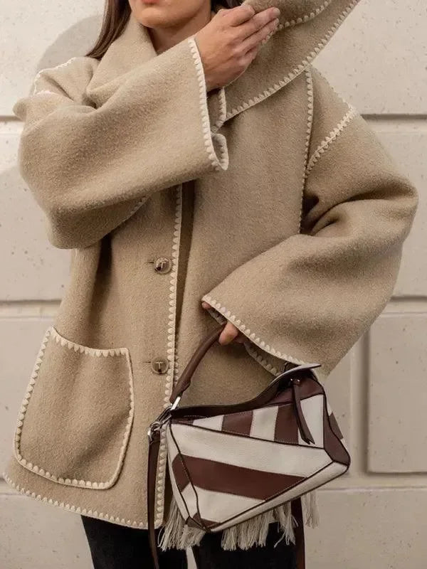 Manteau long élégant en laine pour femme