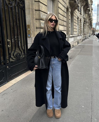 Trench-coat élégant pour femme avec boutons